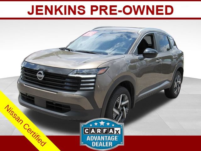 Certified 2026 Nissan Kicks SV w/ Charging Package