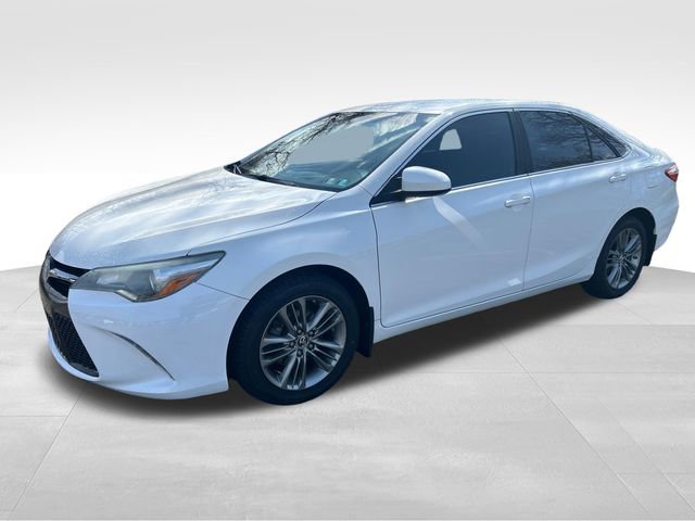 Used 2015 Toyota Camry SE