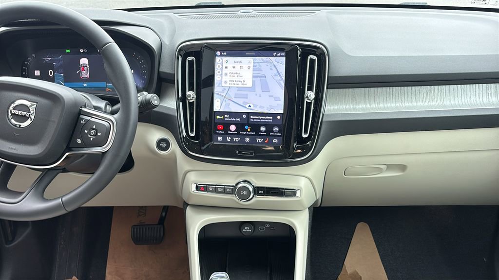 2026 Volvo Xc40 B5 Ultra