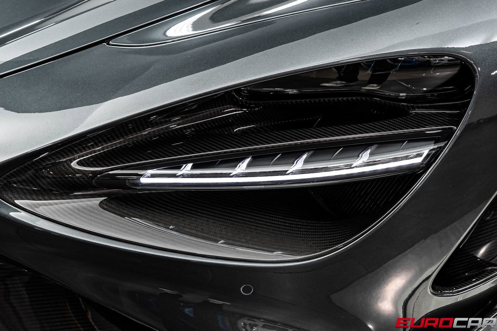 Used 2021 McLaren 765LT photo 14