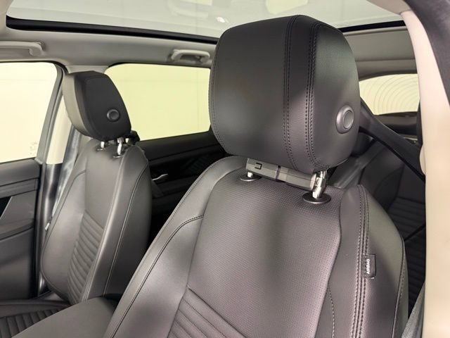 2025 Land Rover Discovery Sport S