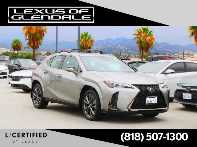 Certified 2022 Lexus UX 200 F Sport w/ Accessory Package (Z2)