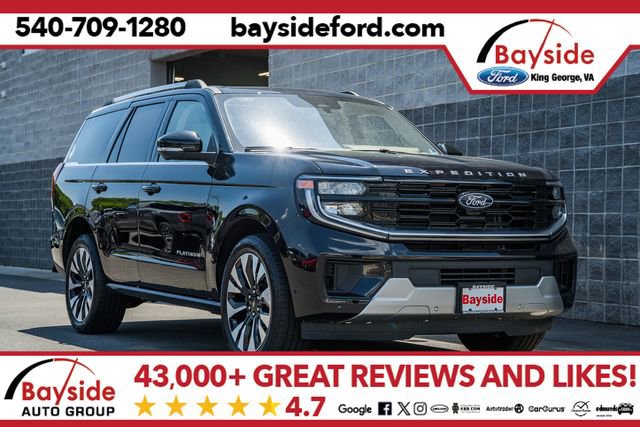 Used 2025 Ford Expedition Platinum w/ Driver's Package