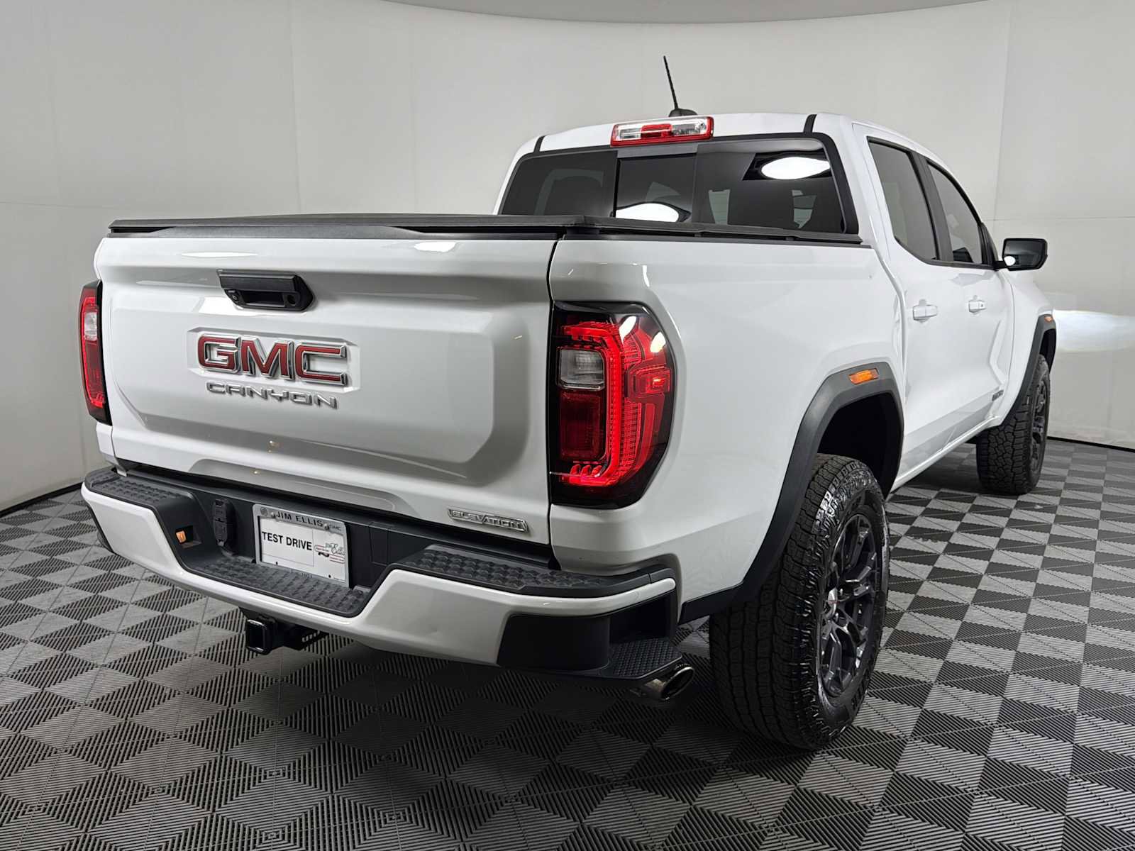 2023 GMC Canyon Elevation