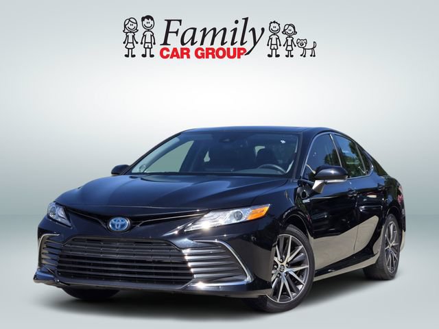 Used 2021 Toyota Camry XLE w/ Navigation Upgrade Package