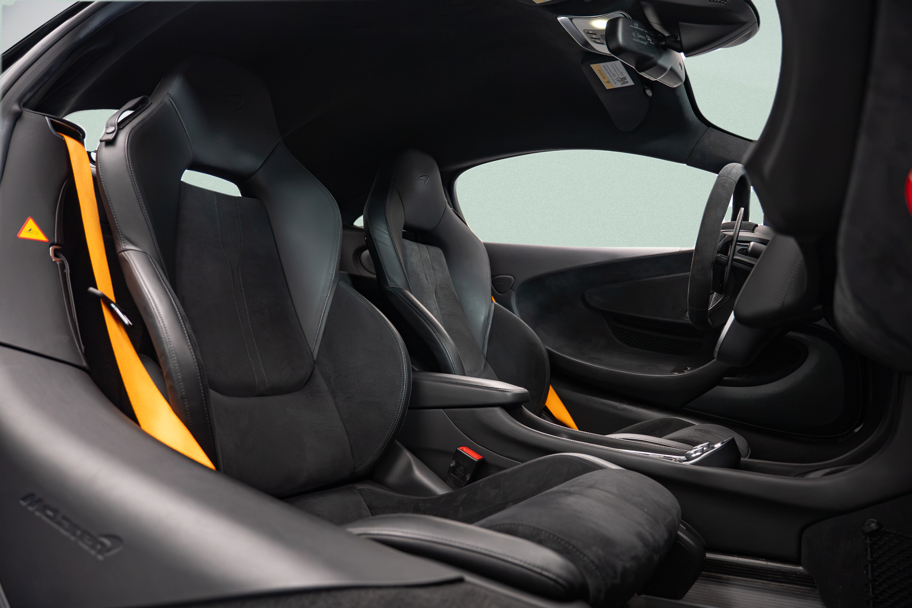 Used 2019 McLaren 600LT photo 10