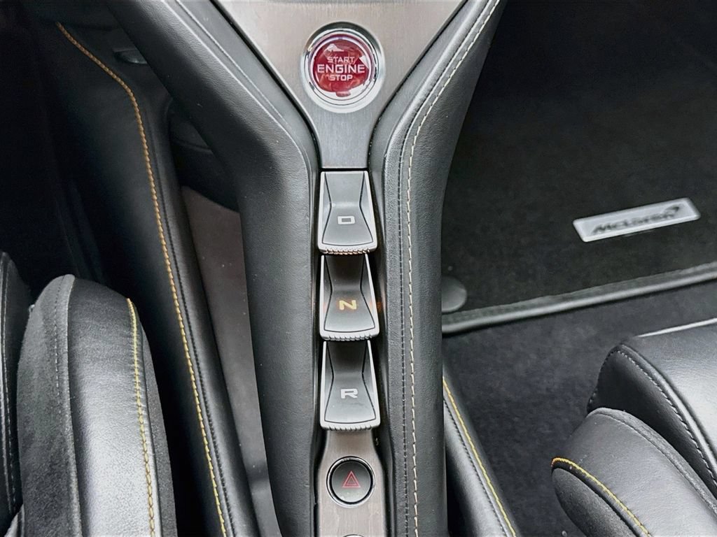 Used 2024 McLaren 750S photo 21