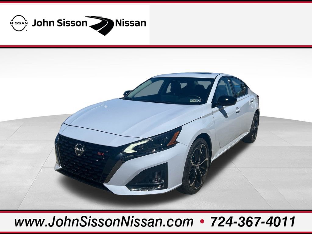 Used 2023 Nissan Altima 2.5 SR w/ SR Premium Package