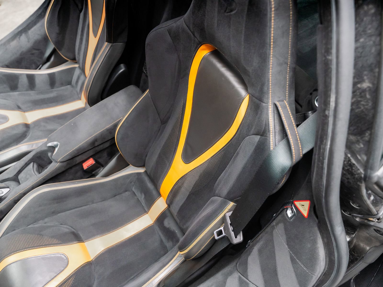 Used 2019 McLaren 720S Performance photo 47