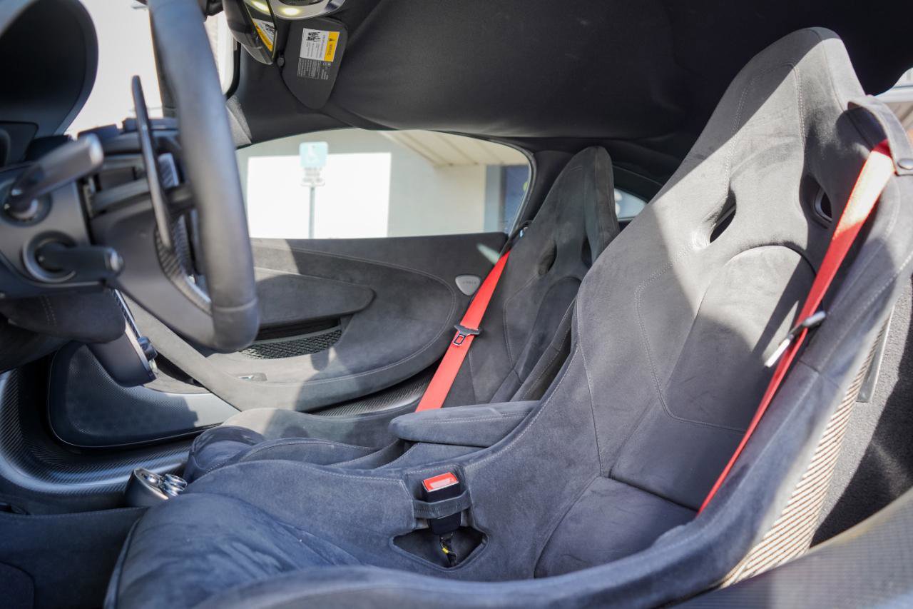 Used 2019 McLaren 600LT photo 12