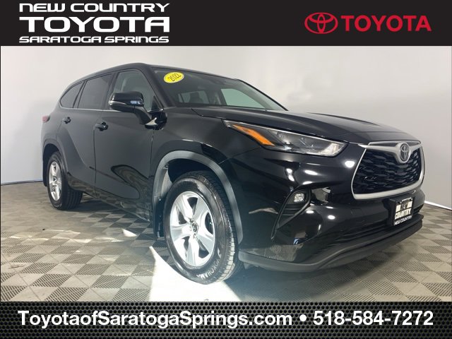 2022 Toyota Highlander LE