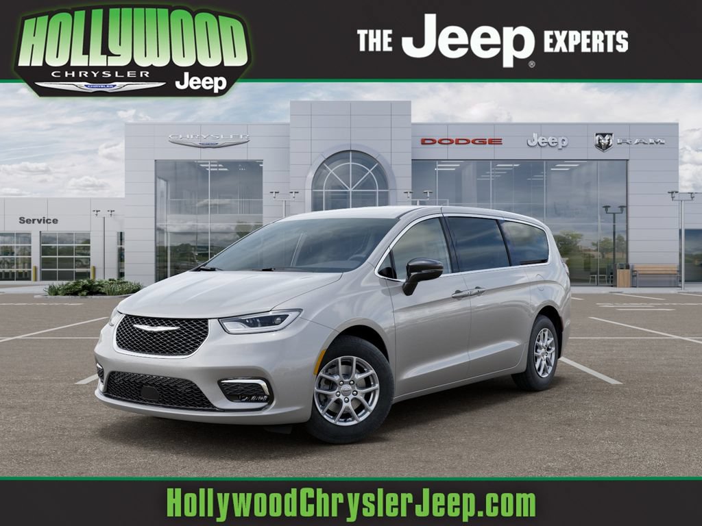 New 2026 Chrysler Pacifica Select