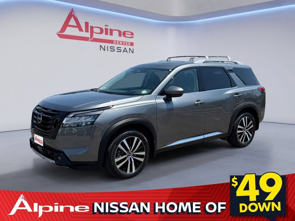 Used 2024 Nissan Pathfinder Platinum