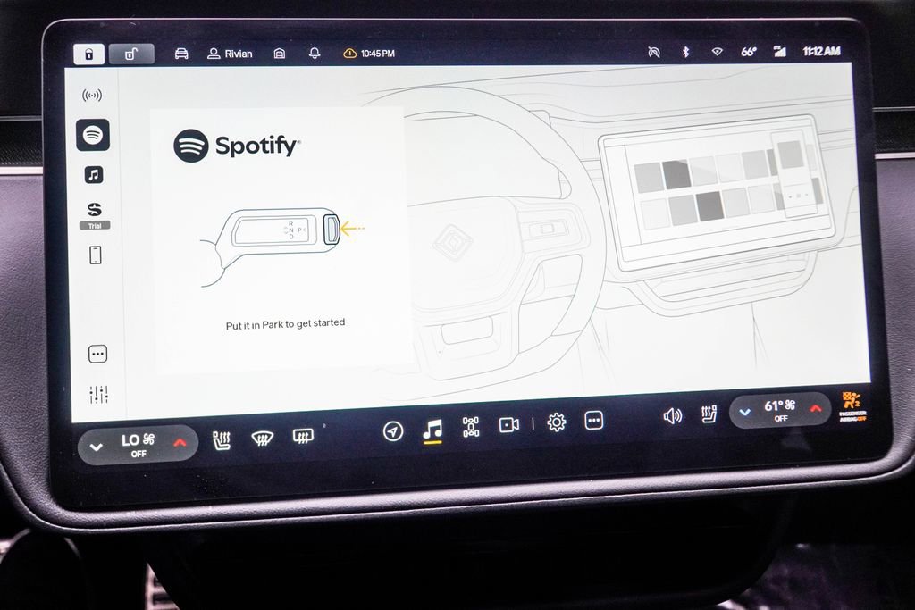 2024 Rivian R1S Adventure