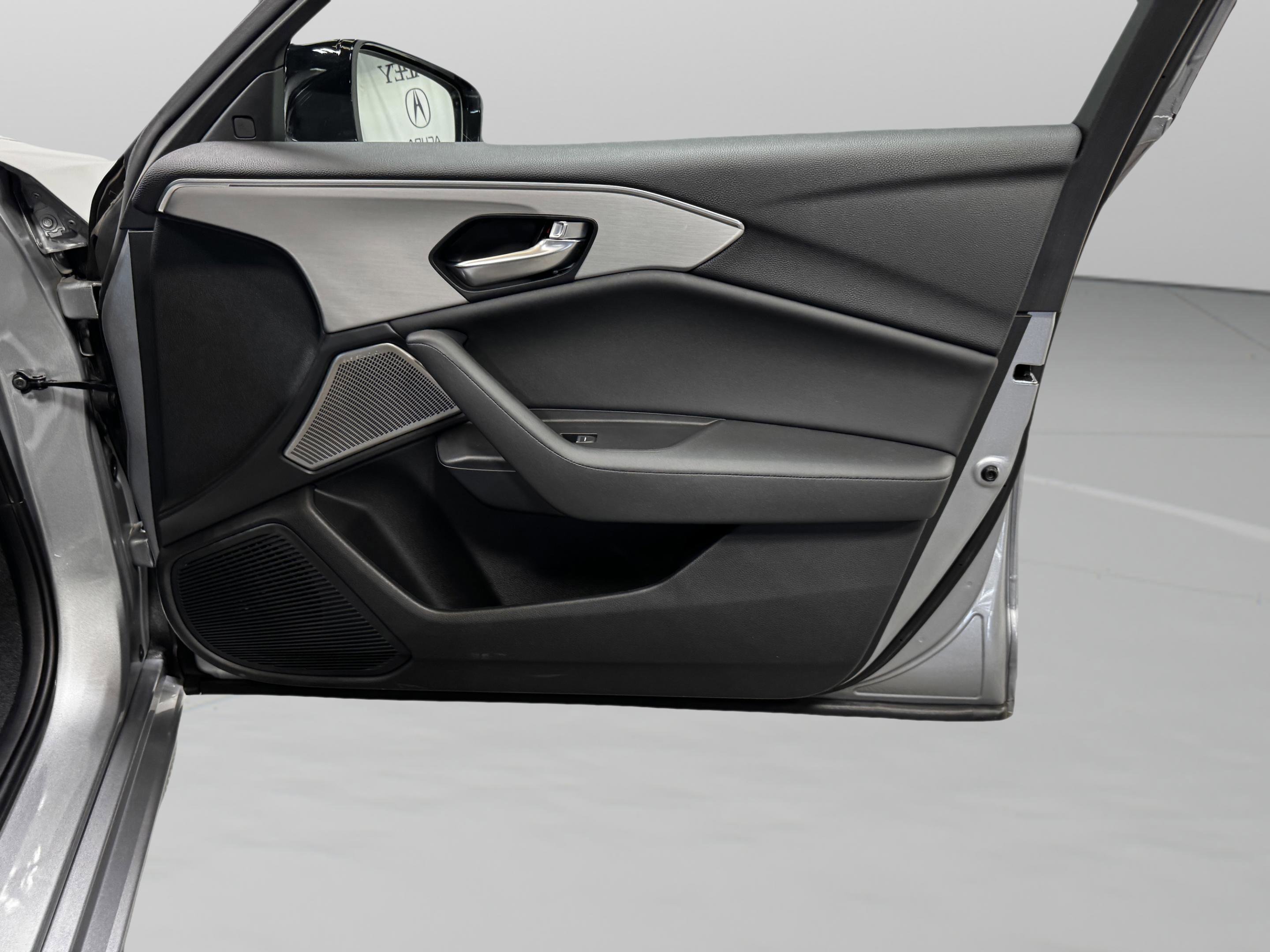 2023 Acura TLX w/ Technology Package