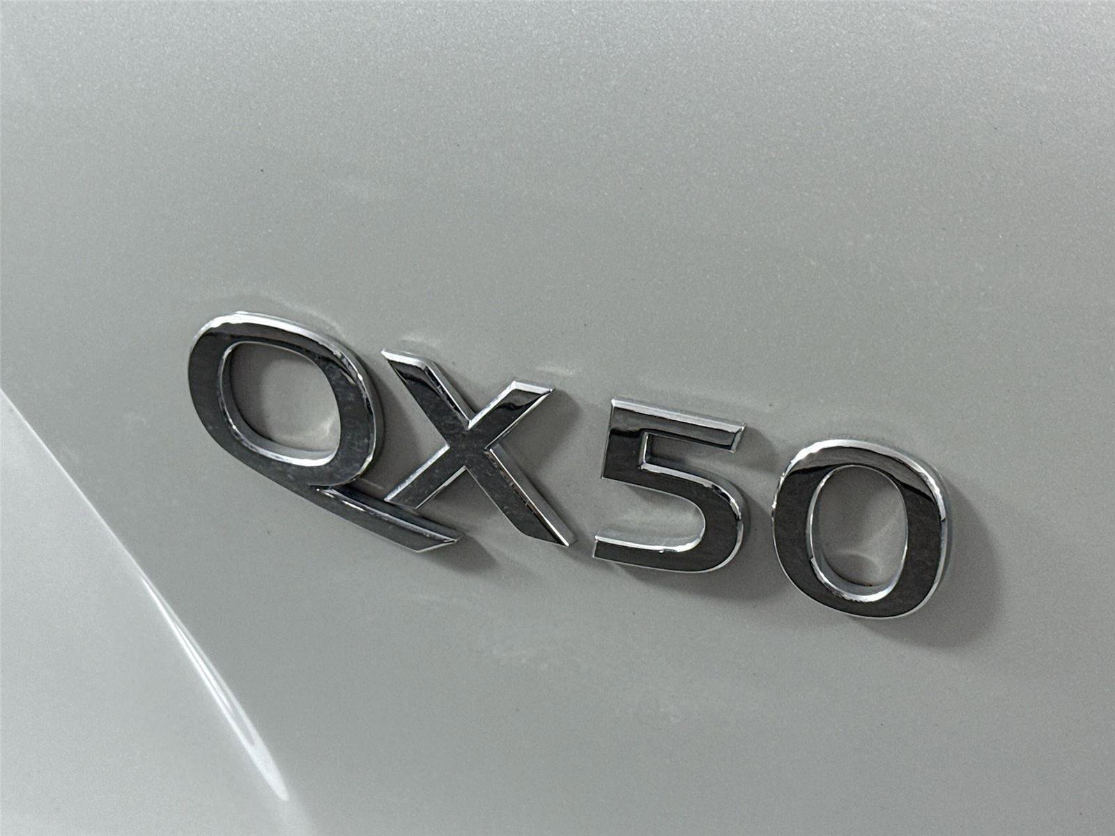 2023 INFINITI Qx50 Sensory