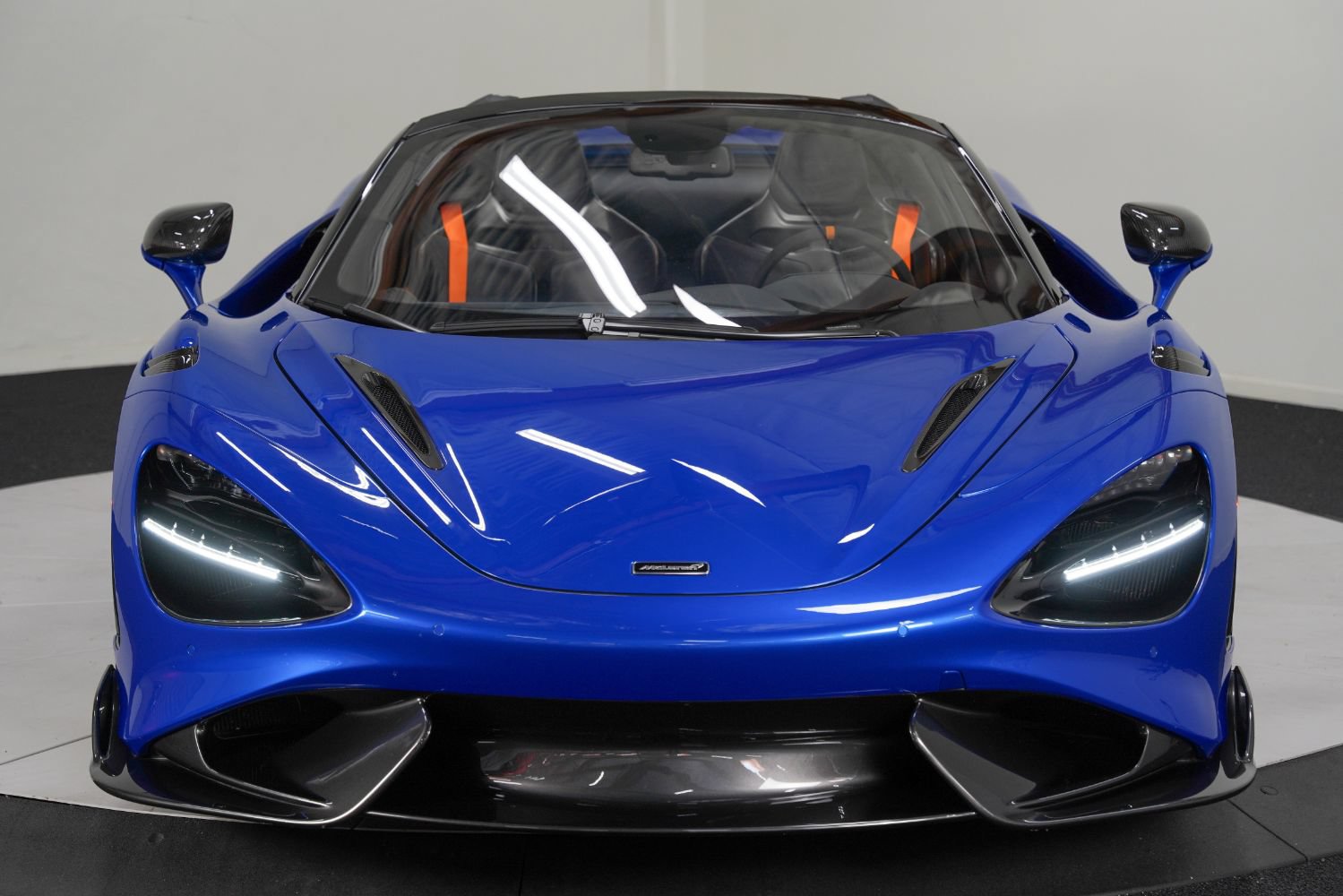 Used 2022 McLaren 765LT photo 12