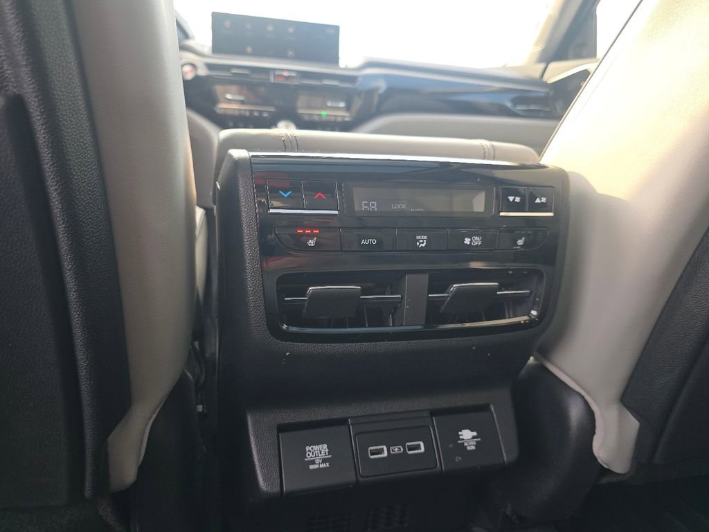 2023 Acura MDX SH-AWD w/ Advance Package