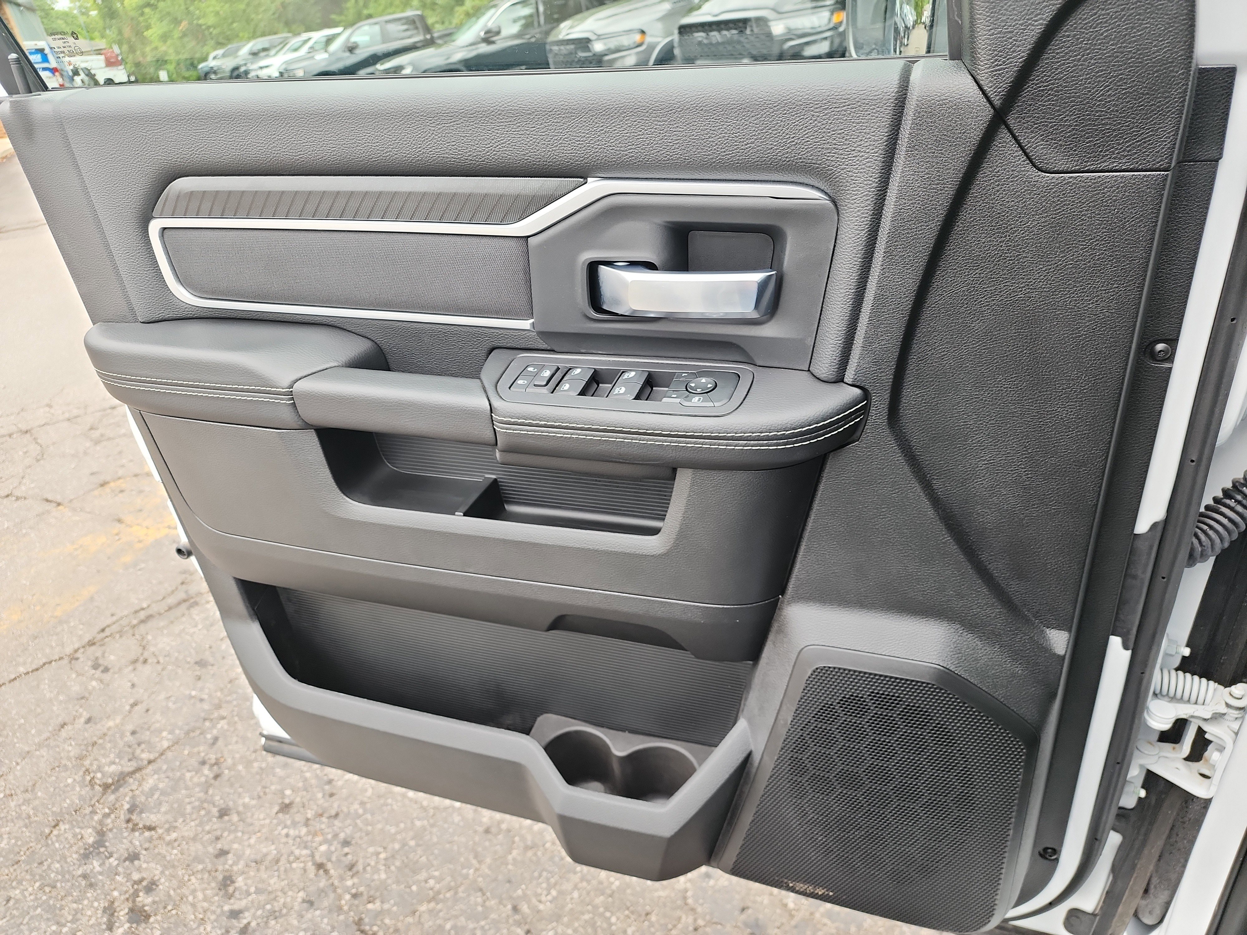 2026 RAM 5500 4x4 Crew Cab