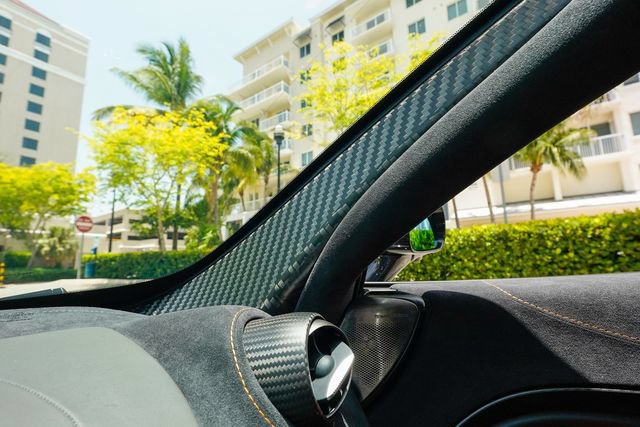 Used 2018 McLaren 720S Performance photo 82