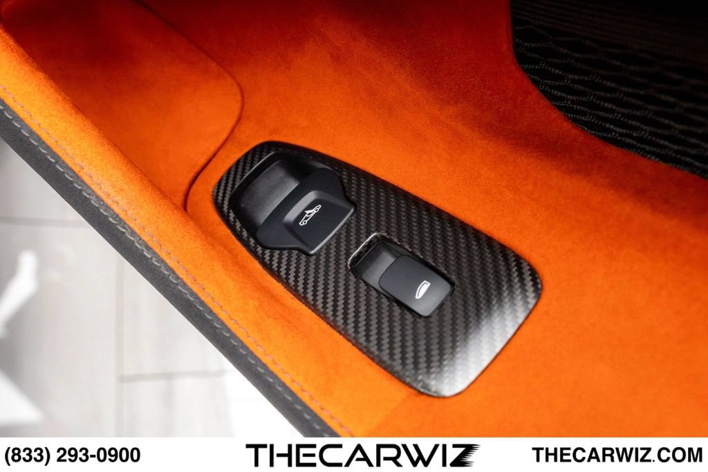 Used 2020 McLaren 600LT Spider photo 73