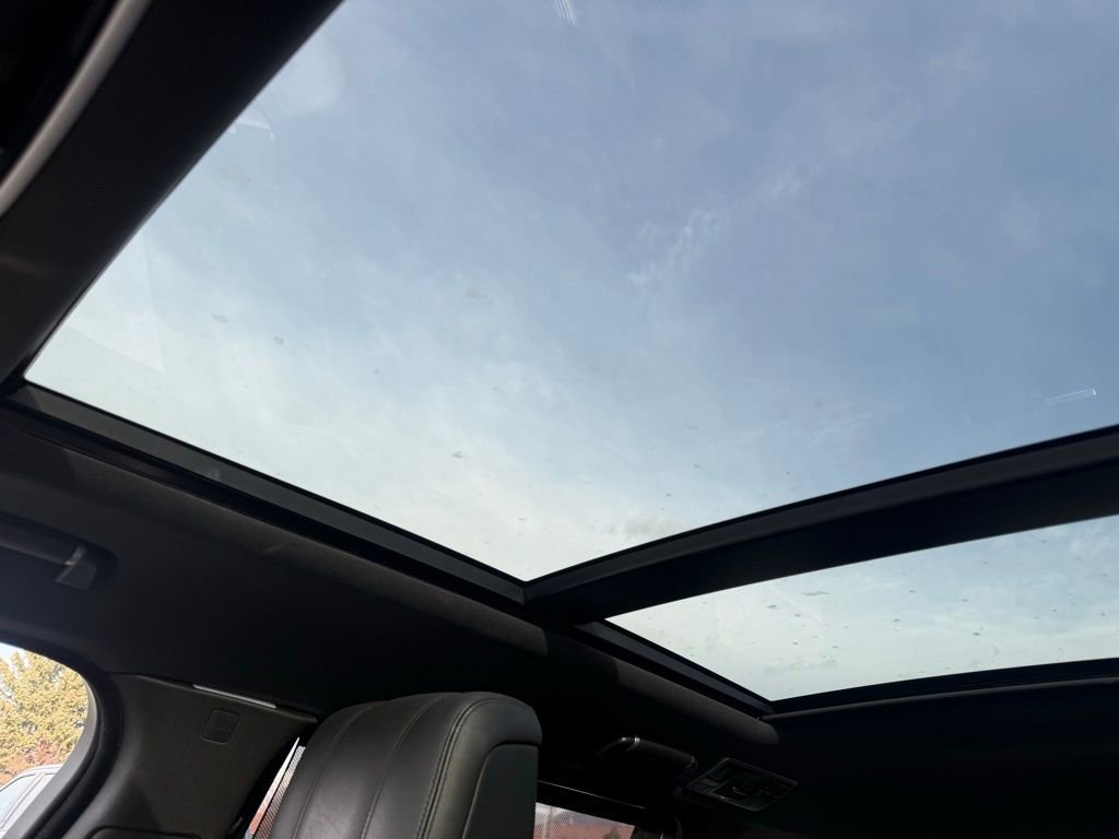 2021 Land Rover Range Rover P525 Westminster Edition LWB