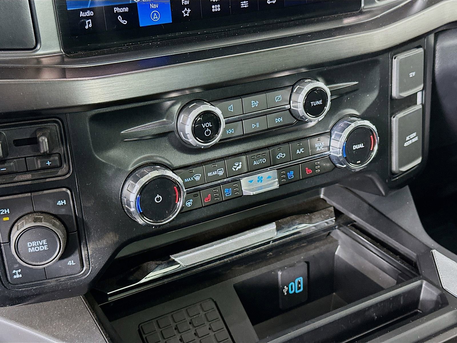 2024 Ford F250 Lariat