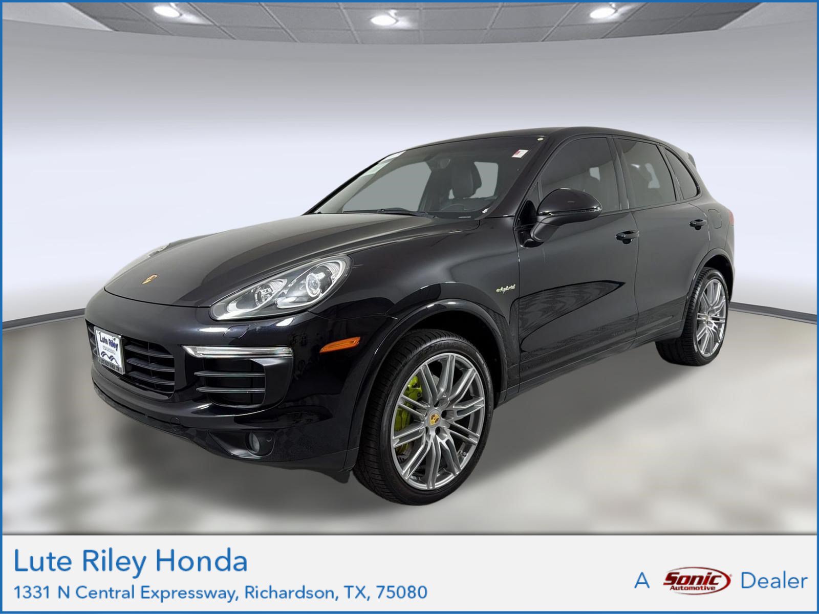 Used 2017 Porsche Cayenne S Platinum