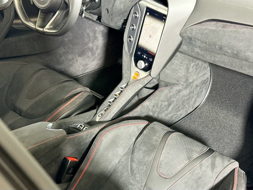 New 2027 McLaren 750S Spider photo 25