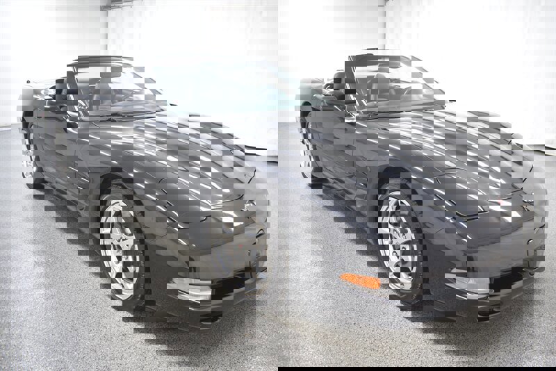 Used 2002 Chevrolet Corvette Convertible w/ Preferred Equipment Group2