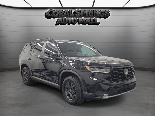 Certified 2023 Honda Pilot TrailSport