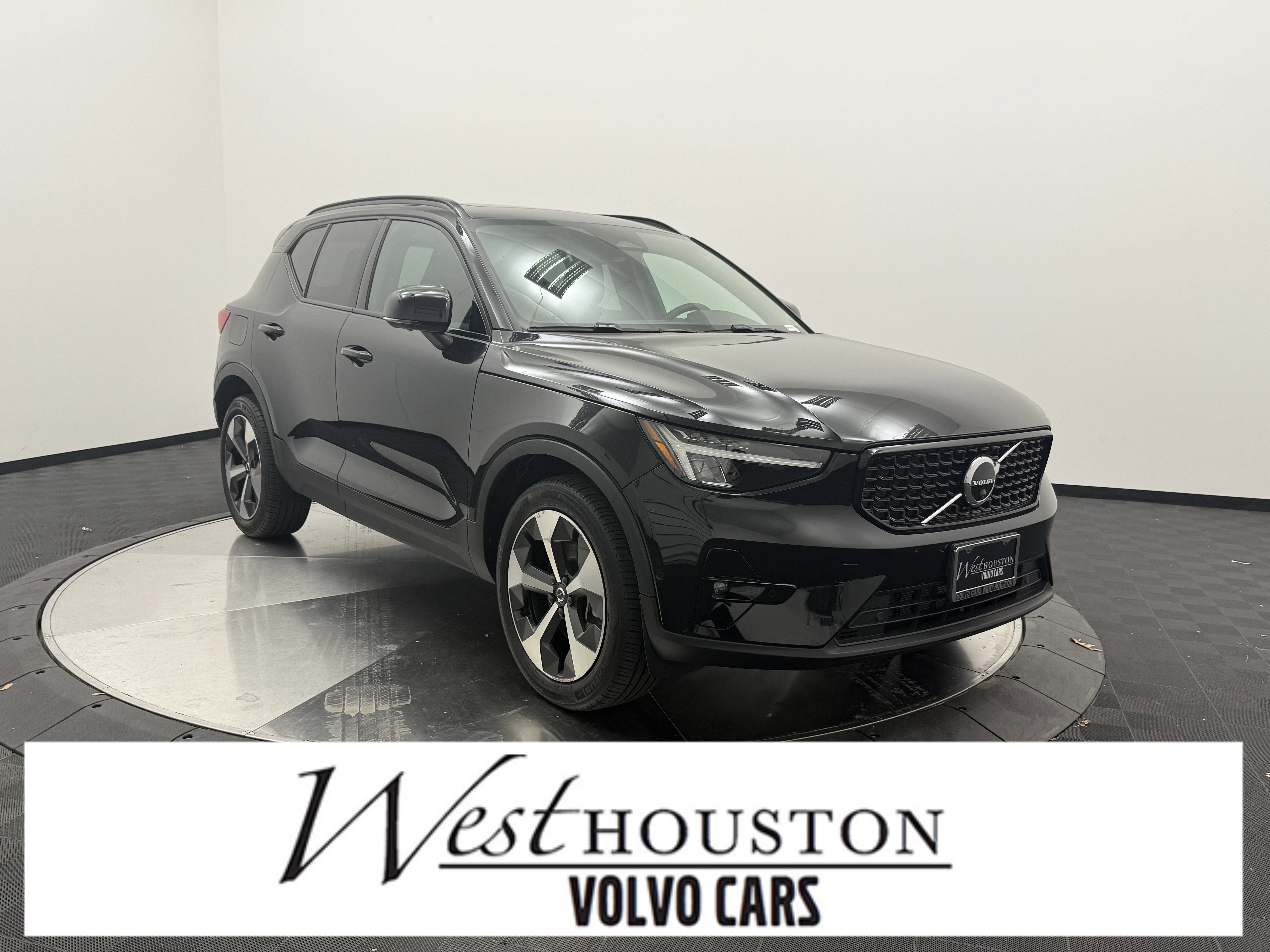 Certified 2023 Volvo XC40 B5 Plus w/ Driver Assist Package