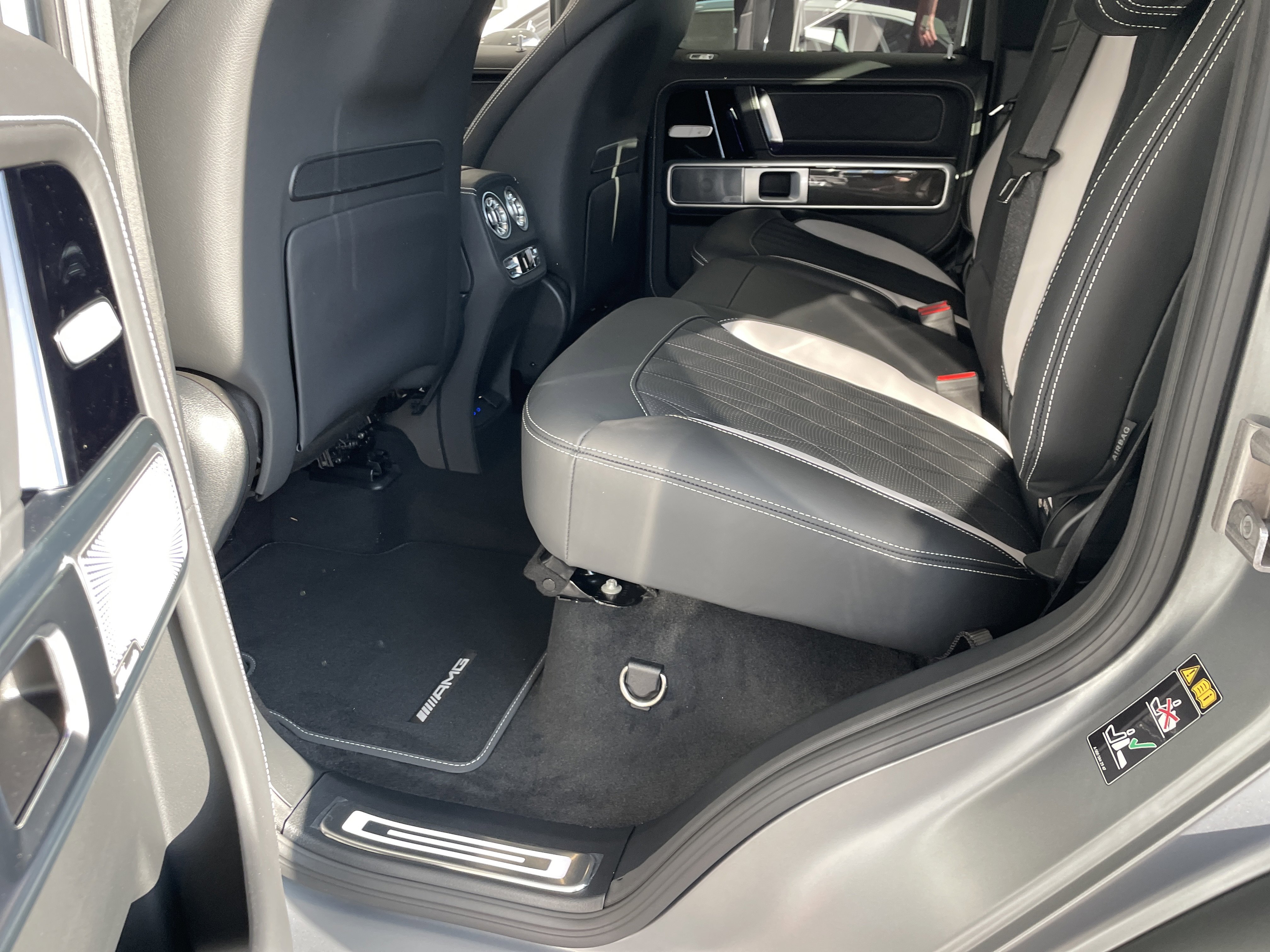 2026 Mercedes-Benz G 550