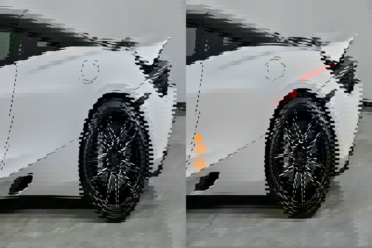 Used 2019 McLaren 720S Performance photo 10