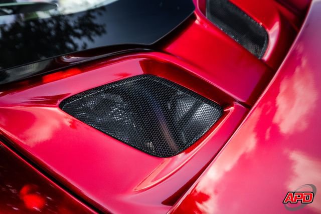 Used 2016 McLaren 675LT Coupe photo 42