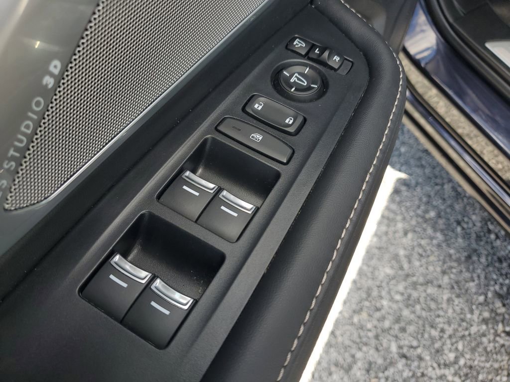 2024 Acura RDX SH-AWD w/ Advance Package