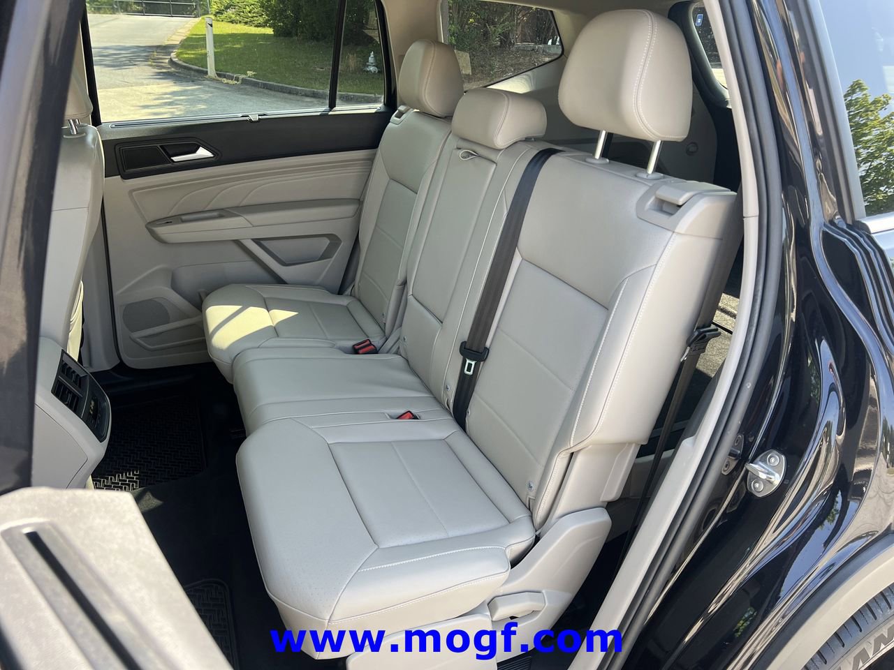 2022 Volkswagen Atlas SE