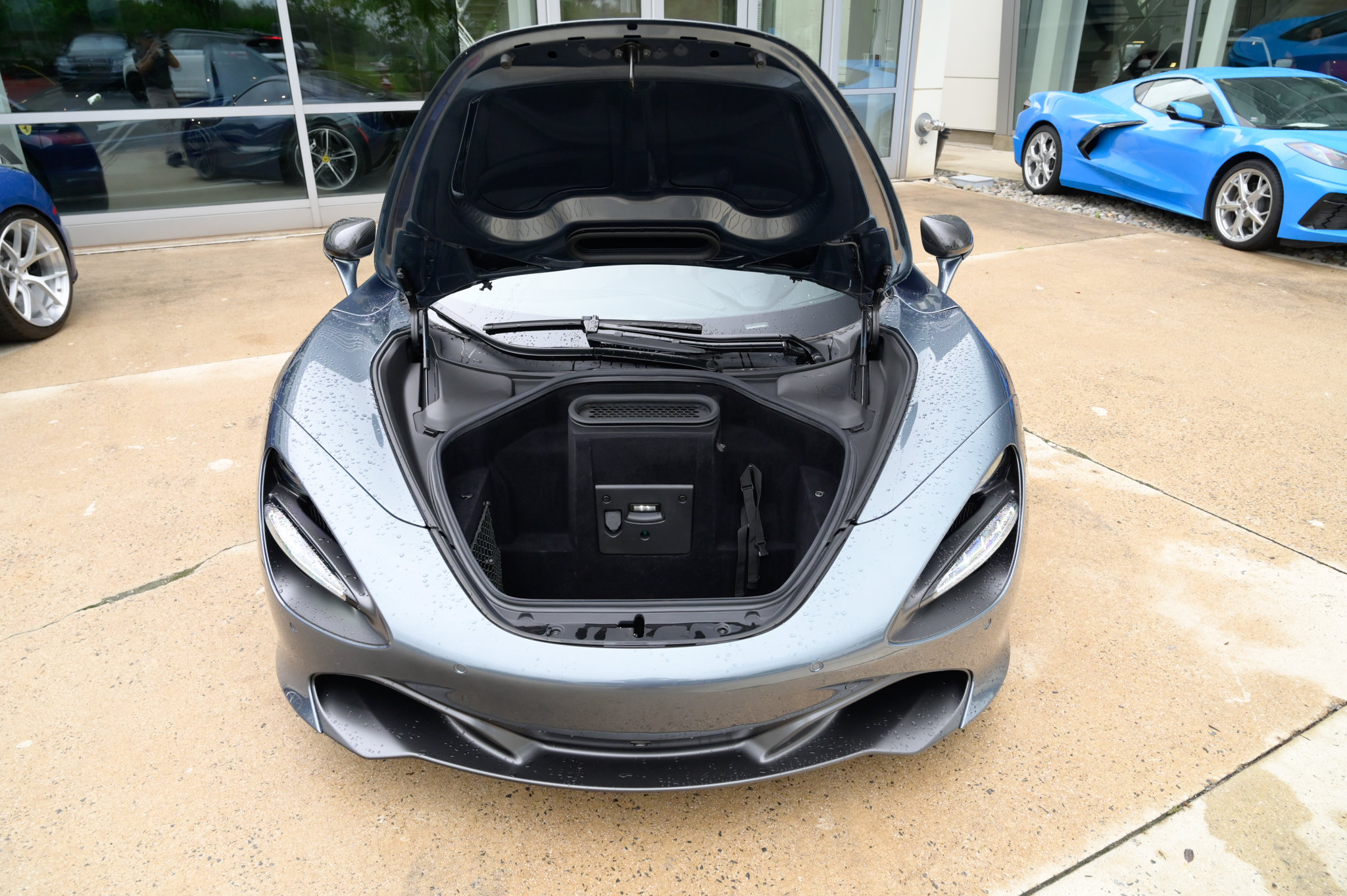 Used 2018 McLaren 720S Luxury photo 40