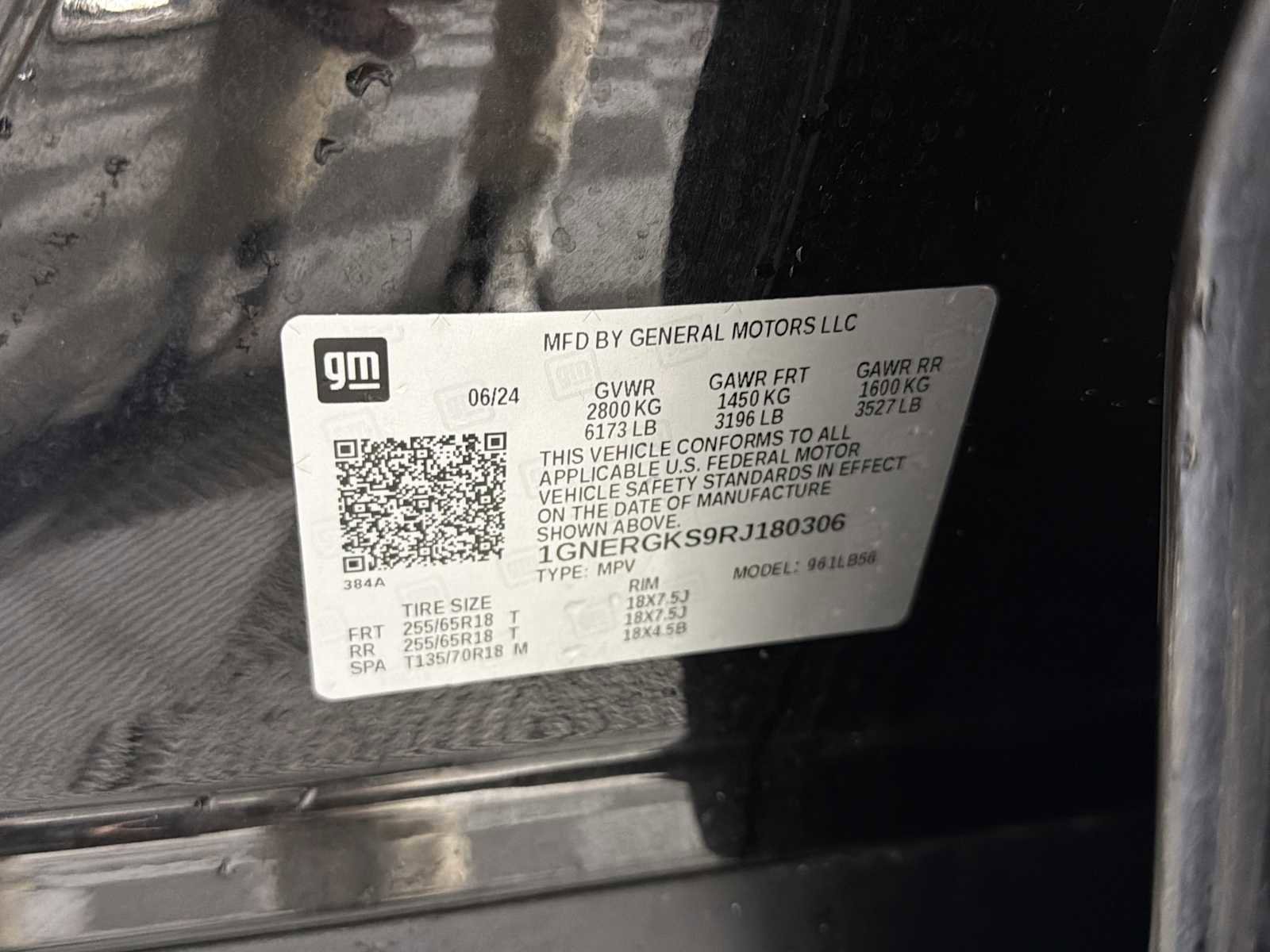 2024 Chevrolet Traverse LT