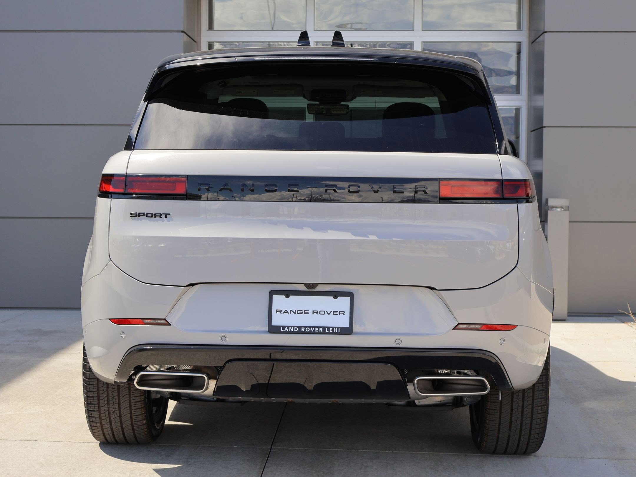 2026 Land Rover Range Rover Sport Dynamic SE