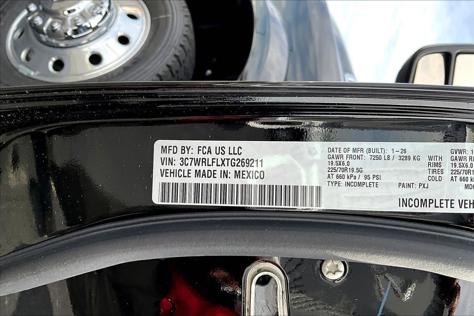 2026 RAM 4500 4x4 Crew Cab DRW