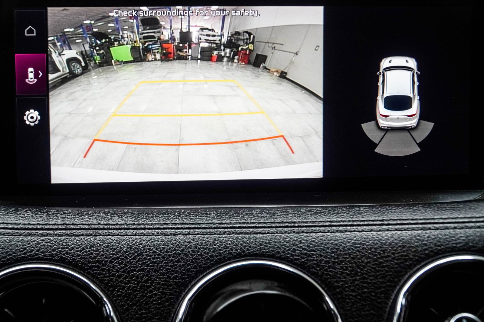 2022 Kia Stinger GT1