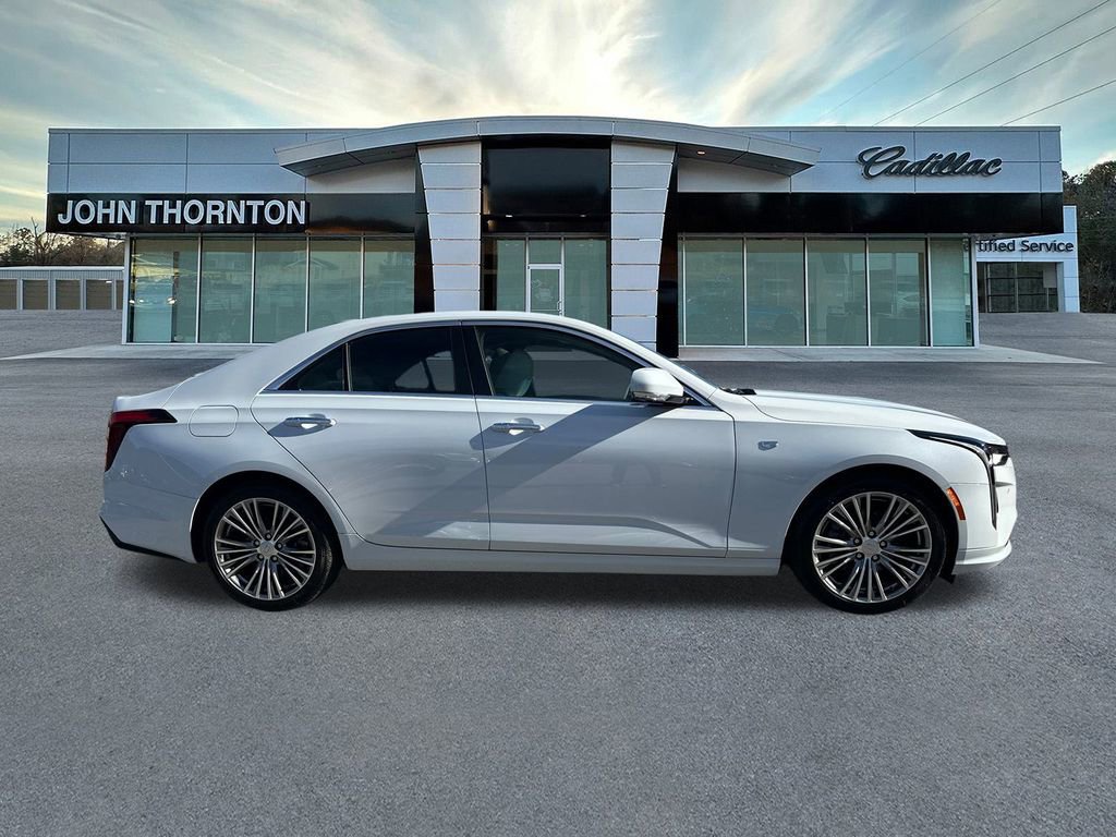 2026 Cadillac CT4 Premium Luxury