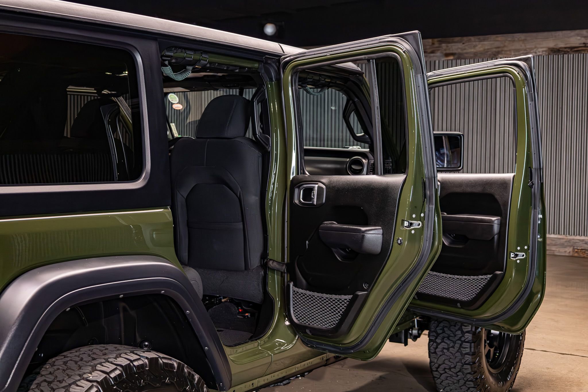 2023 Jeep Wrangler Unlimited Sport