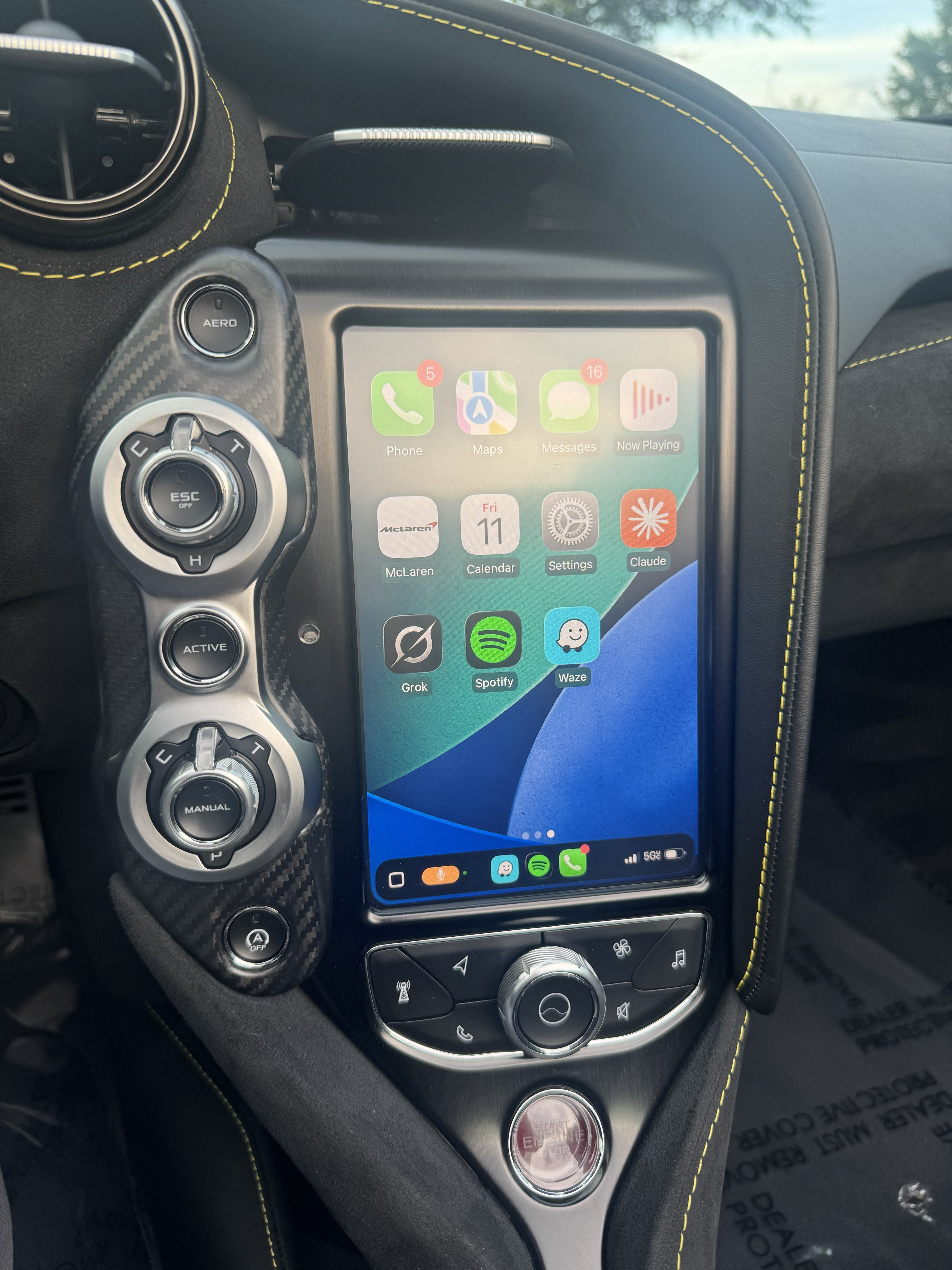 Used 2020 McLaren 720S Performance photo 19
