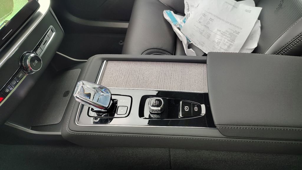 2026 Volvo Xc90 B6 Ultra