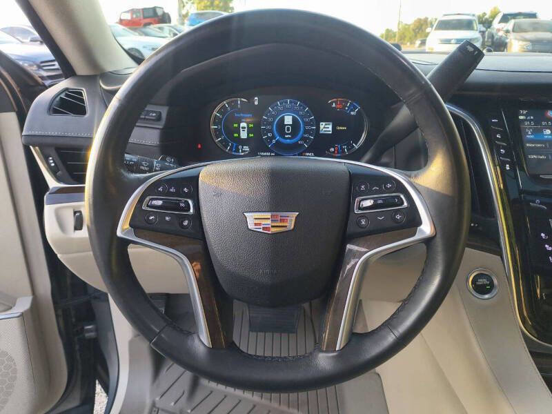 2018 Cadillac Escalade Luxury