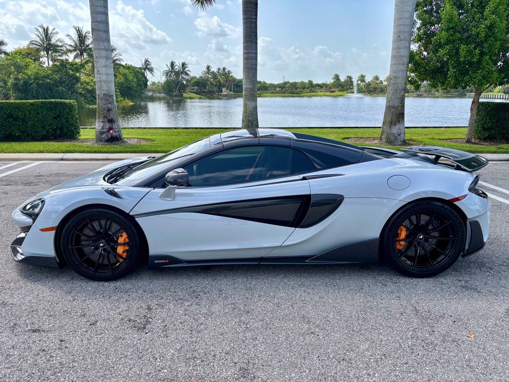 Used 2020 McLaren 600LT Spider photo 12