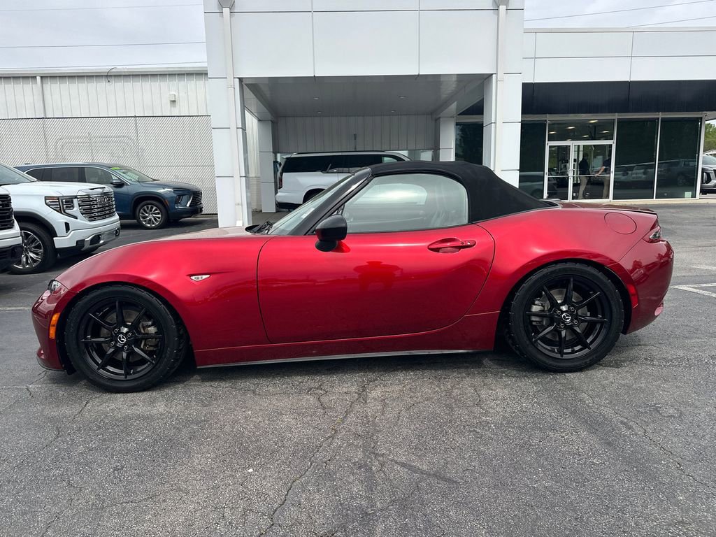 2020 MAZDA MX-5 Miata Sport
