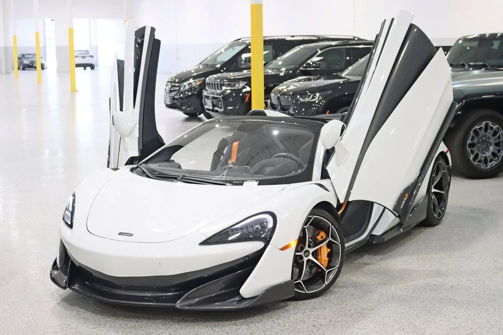 Used 2020 McLaren 600LT Spider photo 11